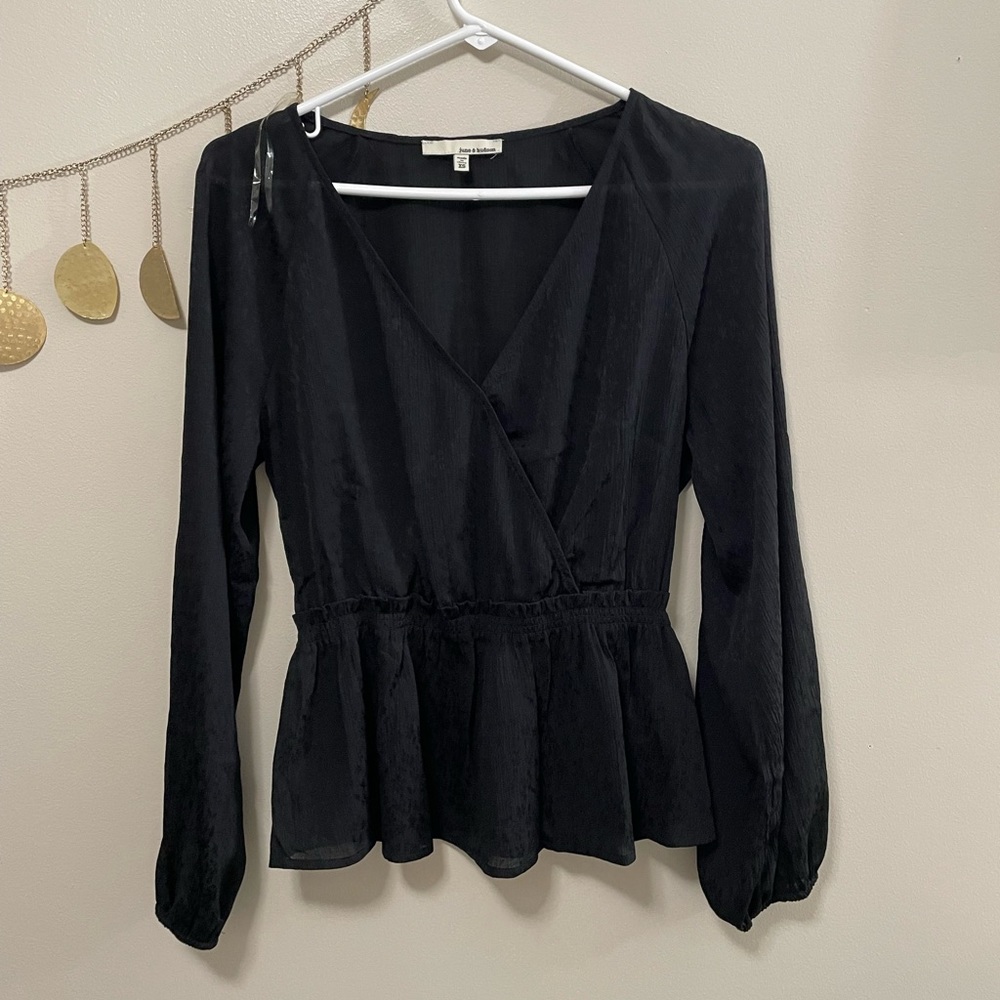 Flare Black Top